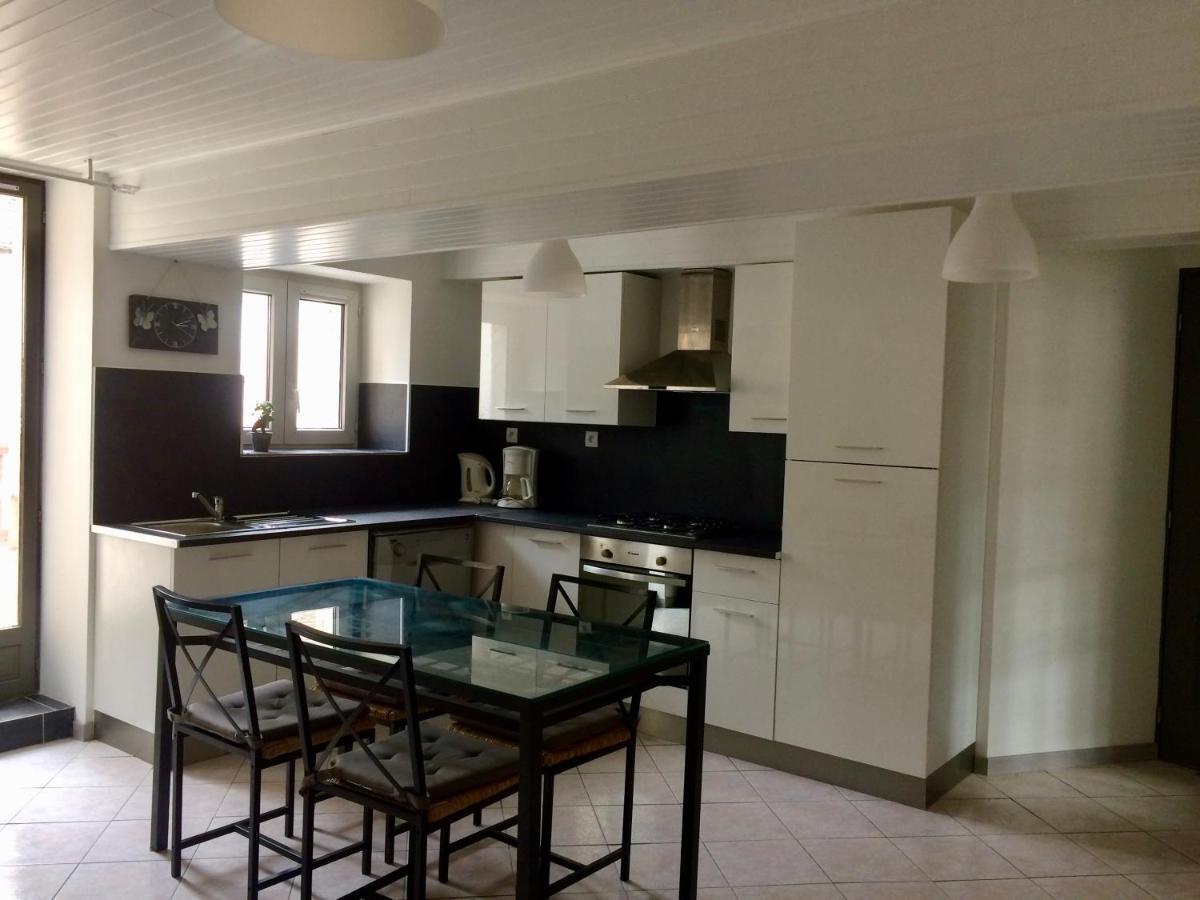 Joli Appartement De 60M2 Avec Balcon A La Campagne Courson-Les-Carrieres Εξωτερικό φωτογραφία